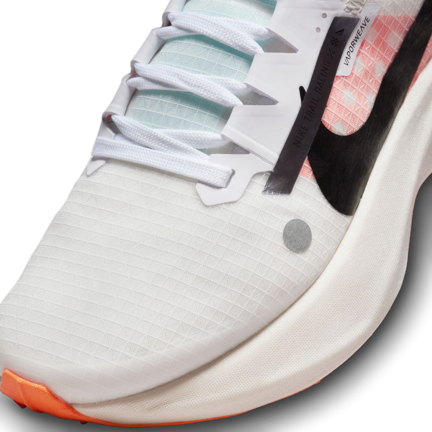 Women's Nike Ultrafly - DZ0489-100