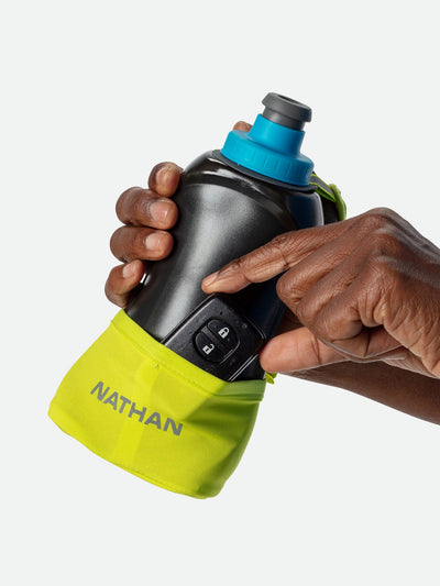 Nathan QuickSqueeze Lite 18 oz. Handheld Bottle - NS40120-50017