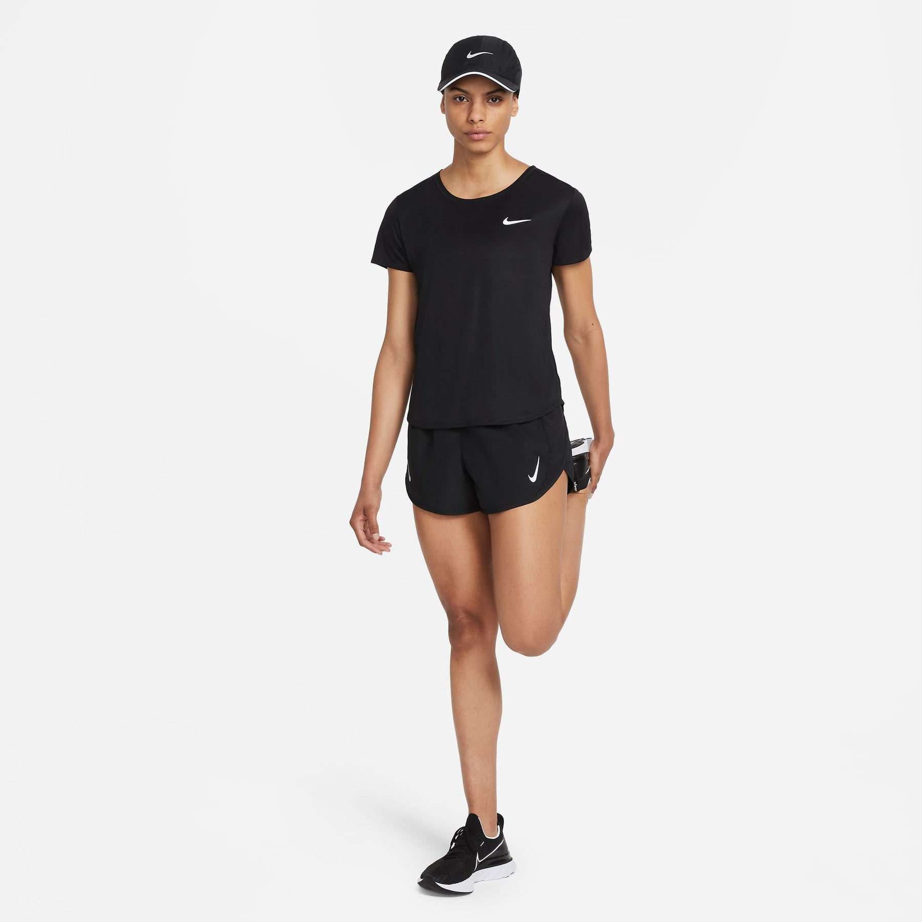 Women's Nike Fast Tempo Shorts - DD5935-010 – Potomac River Running