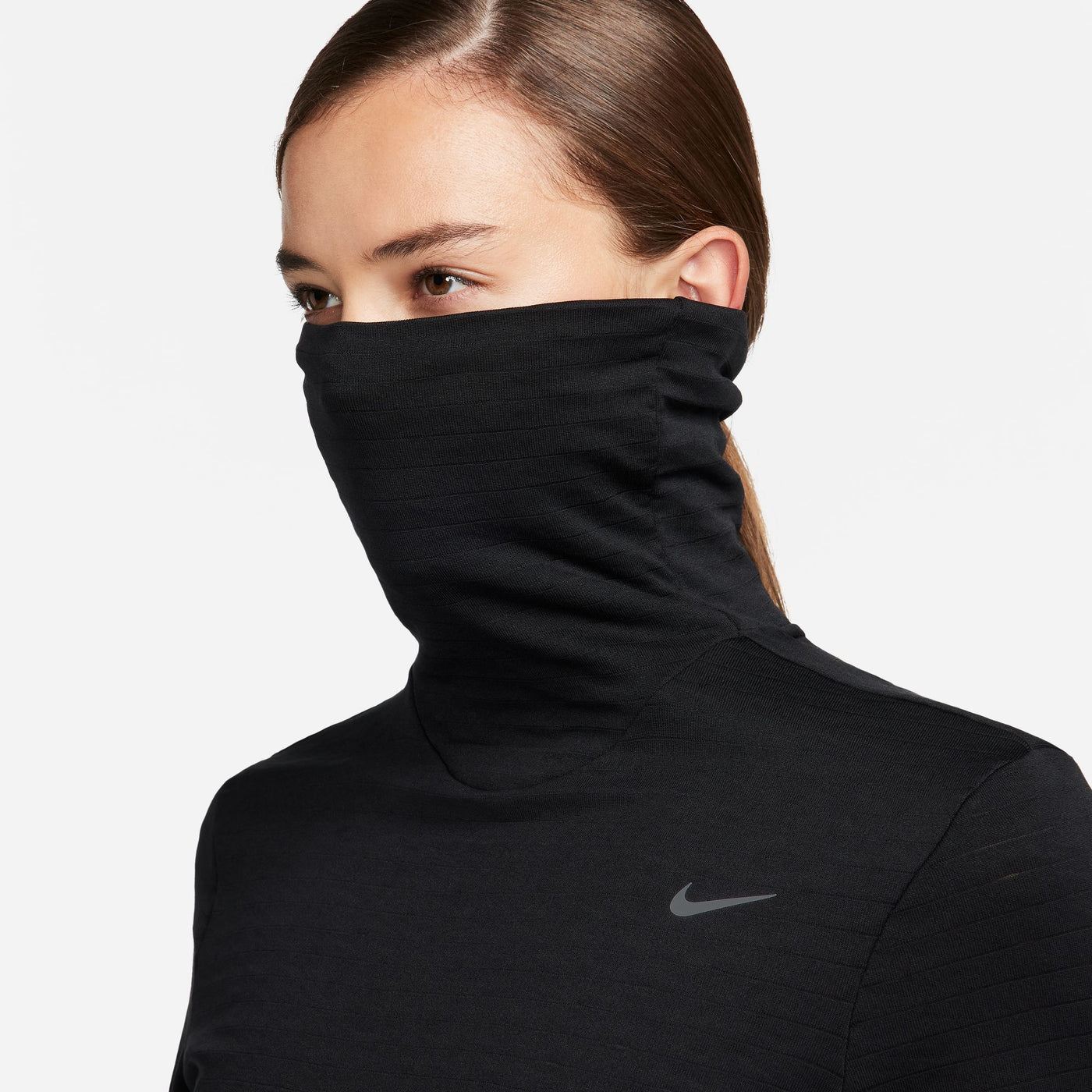 Women's Nike Swift Element Turtleneck Long Sleeve - FB5306-010