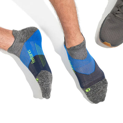 Feetures Elite Light Cushion Socks - FEET-E5012638