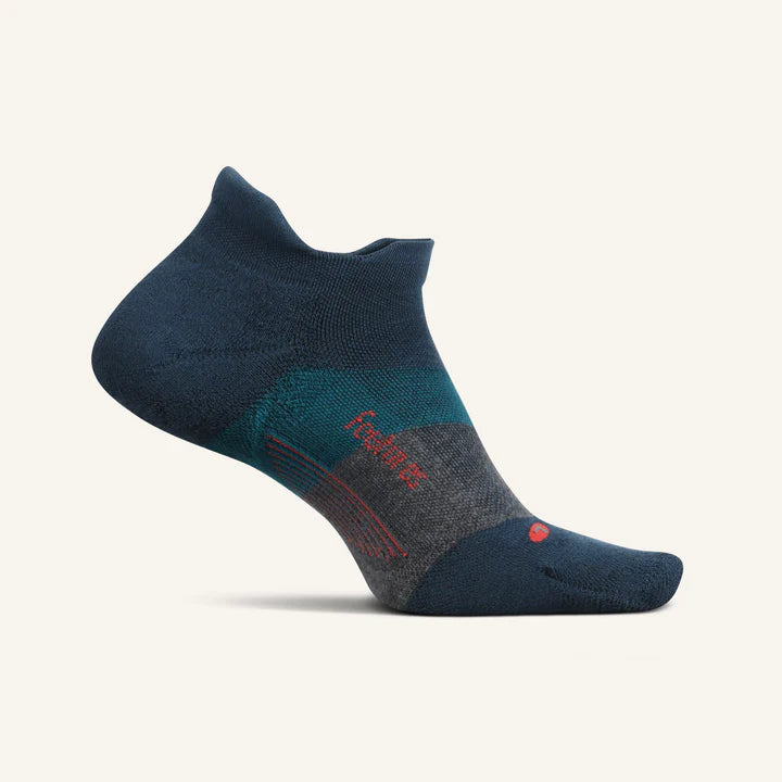 Feetures Max Cushion Socks - FEET-EC505637