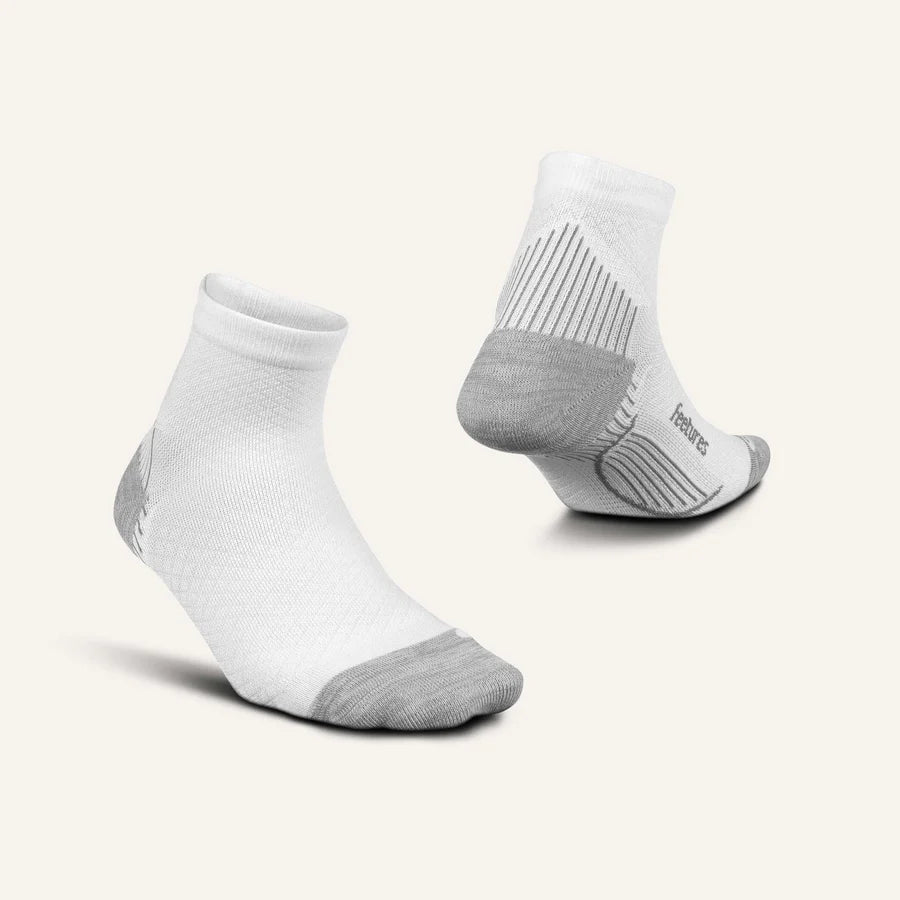 Feetures Plantar Fasciitis Relief Sock Light Cushion Quarter - FEET-PF20158